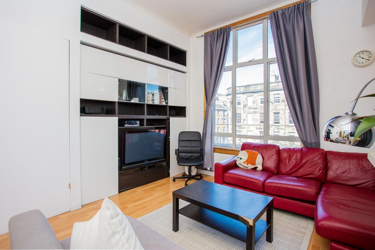 2 Bedroom Flat In Appartement Édimbourg